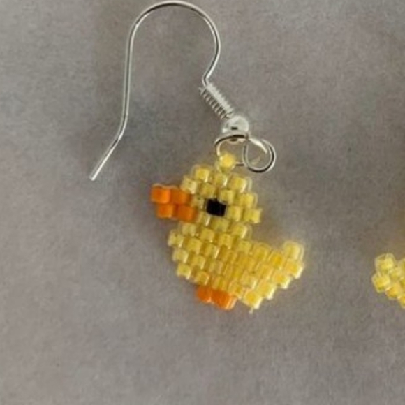 Beaded duck Earrings - Picture 2 of 3